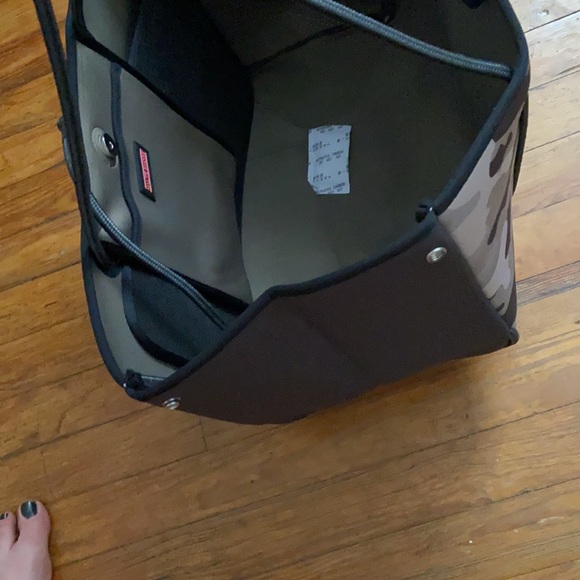 COPY - New Haute Shore neoprene bag with case - Picture 6 of 11